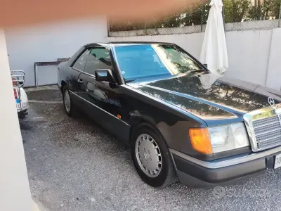 Usata Mercedes 200 1991 Nero Coupé