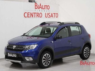Usata Dacia Sandero Stepway 95 CV (69 kW) 2020 Blu/azzurro Utilitaria