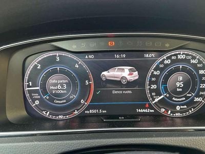 Usata VW Golf VII Highline 116 CV (85 kW) 2018 Grigio Berlina