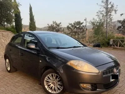 Usata Fiat Bravo 120 CV (88 kW) 2009 Grigio Utilitaria