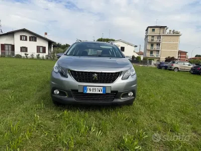 Occasion Peugeot 2008 Allure 82 ch (60 kW) 2018 Gris SUV