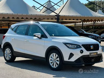 Usata Seat Arona Style 110 CV (80 kW) 2022 Bianco SUV