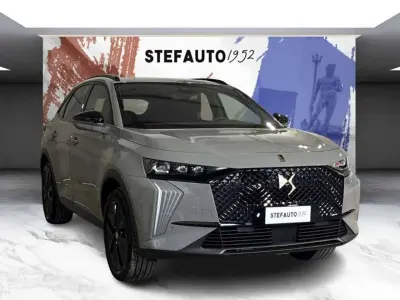 Nuova DS Automobiles DS7 Crossback Performance 131 CV (96 kW) 2026 Grigio premiere SUV