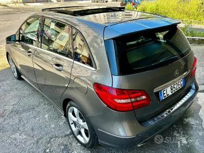 Usata Mercedes A200 Premium 136 CV (100 kW) 2013 Grigio Berlina