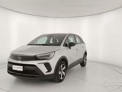 Usata Opel Crossland X Edition 110 CV (80 kW) 2024 Grigio SUV