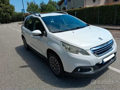 Usata Peugeot 2008 Active 82 CV (60 kW) 2014 Bianco SUV