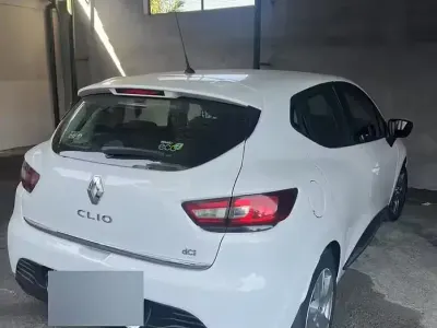 Usata Renault Clio IV 75 CV (55 kW) 2015 Bianco Berlina
