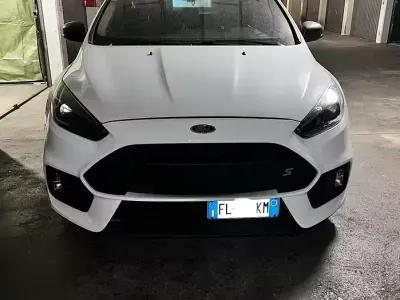 Usata Ford Focus ST-Line 120 CV (88 kW) 2017 Bianco Berlina