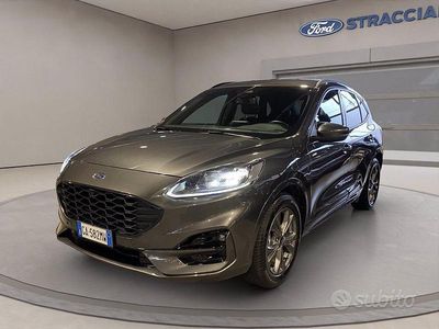 Usata Ford Kuga ST-Line X 225 CV (165 kW) 2020 Grigio metallizzato SUV