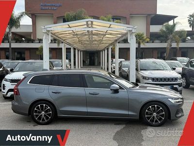 Grigio Usata 2020 Volvo V60 Momentum Station wagon | 22.990 € (Buon prezzo)