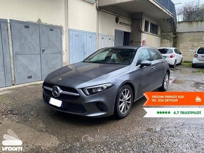 Usata Mercedes A180 Executive 116 CV (85 kW) 2019 Gray Berlina