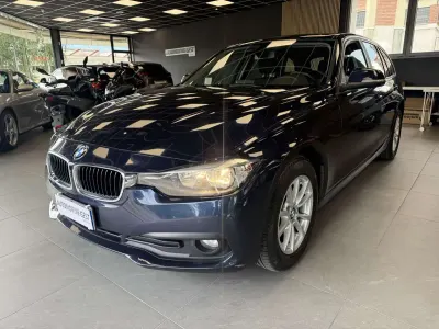 Usata BMW 318 150 CV (110 kW) 2016 Blu/azzurro Station wagon