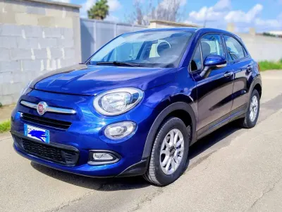 Usata Fiat 500 Lounge 95 CV (69 kW) 2018 Blu/azzurro Station wagon