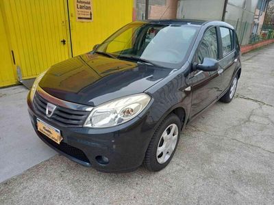 usata Dacia Sandero 1.4 8V NEOPATENTATI