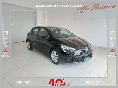 Usata Renault Clio V Business 101 CV (74 kW) 2023 Nero Berlina