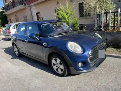 Usata Mini One D 95 CV (69 kW) 2016 Bluazzurro Utilitaria