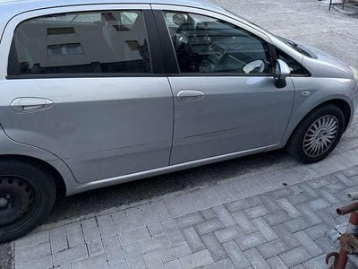 Usata Fiat Grande Punto Active 77 CV (56 kW) 2009 Utilitaria