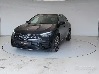 Usata Mercedes GLA200 Advanced Plus 150 CV (110 kW) 2024 Nero SUV