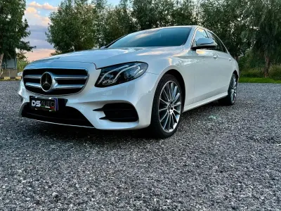 Usata Mercedes E220 Premium 195 CV (143 kW) 2018 Bianco Berlina
