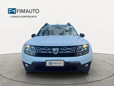 Usata Dacia Duster Lauréate 109 CV (80 kW) 2018 Bianco SUV