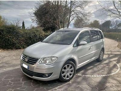 Usata VW Touran Highline 105 CV (77 kW) 2009 Monovolume