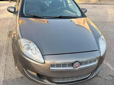 Usata Fiat Bravo Active 120 CV (88 kW) 2009 Grigio Utilitaria