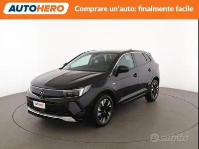Käytetty Opel Grandland X Business 131 HP (96 kW) 2022 Musta Katumaasturi