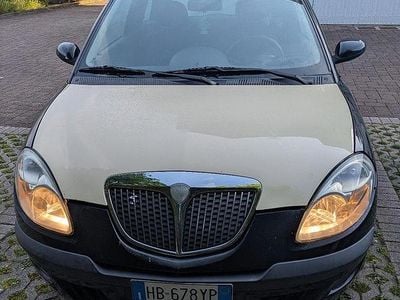 Usata Lancia Ypsilon