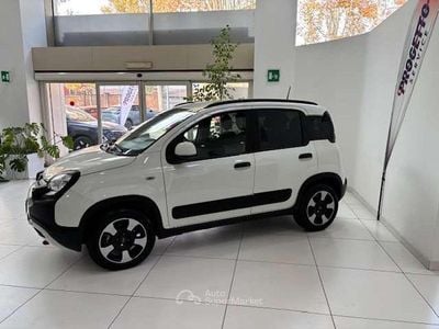 Usata Fiat Panda Cross Cross 69 CV (50 kW) 2024 Bianco Utilitaria