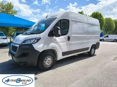Usata Peugeot Boxer S 140 CV (102 kW) 2024 Bianco Furgone