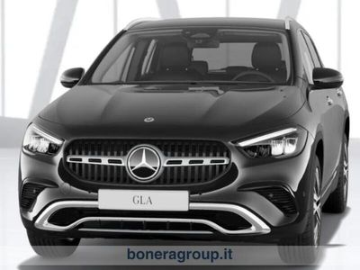 Mercedes GLA200