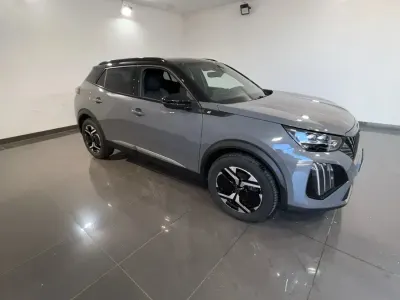 Usata Peugeot e-2008 GT 56 kW (77 CV) 2025 Grigio selenium  metalli SUV