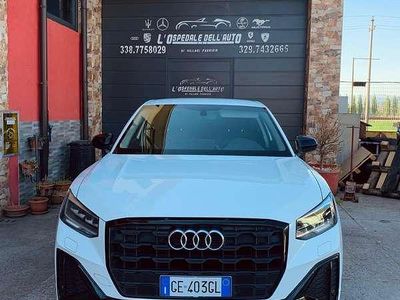 Usata Audi Q2 Ambiente 150 CV (110 kW) 2021 Bianco SUV