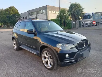 Usata BMW X5 Efficient Dynamics 235 CV (172 kW) 2009 Nero SUV