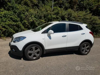 Usata Opel Mokka 131 CV (96 kW) 2014 Bianco SUV