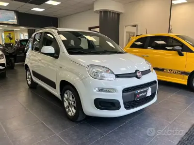 Occasion Fiat Panda Lounge 95 ch (69 kW) 2018 Blanc Citadine