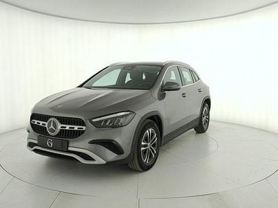 Usata Mercedes GLA180 Advanced 116 CV (85 kW) 2025 Grigio SUV