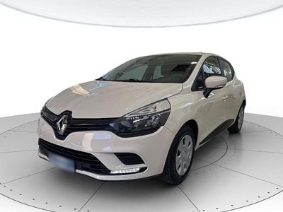 Usata Renault Clio IV Life 73 CV (53 kW) 2018 Madre perla Berlina