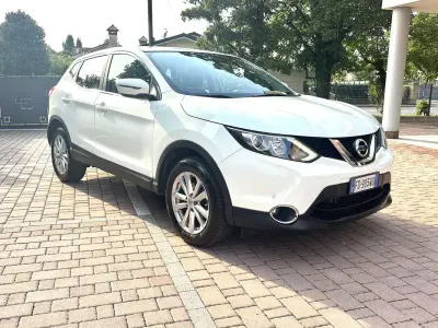 Usata Nissan Qashqai 360º 117 CV (86 kW) 2016 SUV