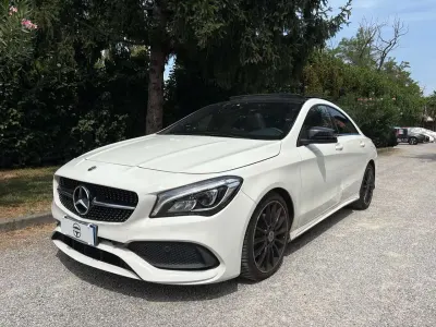 Usata Mercedes CLA180 AMG line 109 CV (80 kW) 2017 Bianco Coupé