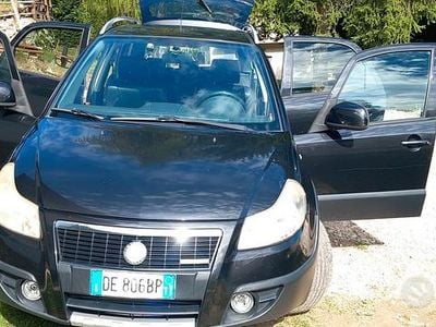 Usata Fiat Sedici 120 CV (88 kW) 2007 Nero SUV