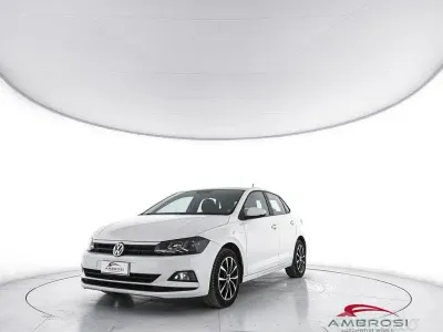 Usata VW Polo Trendline 90 CV (66 kW) 2020 Bianco Utilitaria