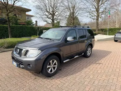 Usata Nissan Pathfinder 231 CV (169 kW) 2011 Grigio SUV