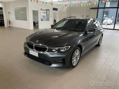Usata BMW 318 Advantage 149 CV (109 kW) 2022 Grigio Station wagon