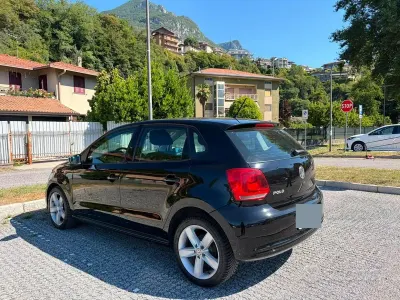Usata VW Polo 75 CV (55 kW) 2014 Nero Berlina