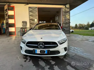 Usata Mercedes A180 116 CV (85 kW) 2021 Bianco Berlina