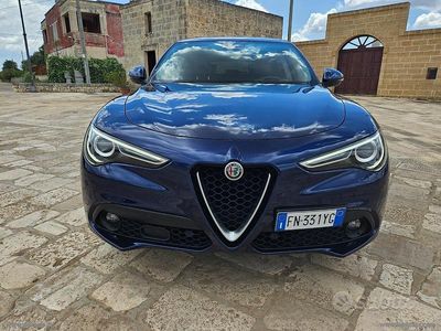 Usata Alfa Romeo Stelvio 210 CV (154 kW) 2018 Blu SUV