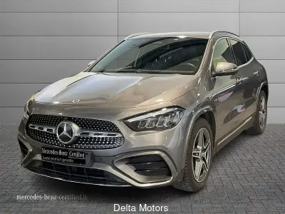 Begagnad Mercedes GLA200 Advanced Plus 150 HK (110 kW) 2024 Grå SUV