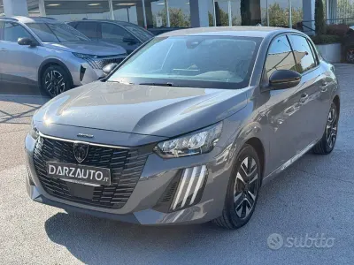 Occasion Peugeot 208 Allure 101 ch (74 kW) 2025 Gris Citadine