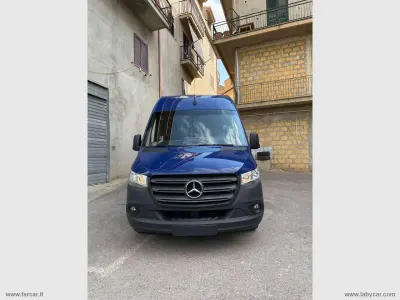 Usata Mercedes Sprinter 143 CV (105 kW) 2020 Blu/azzurro Furgone